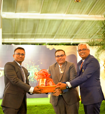 RazorSign Brand Launch Quiz Competition winner